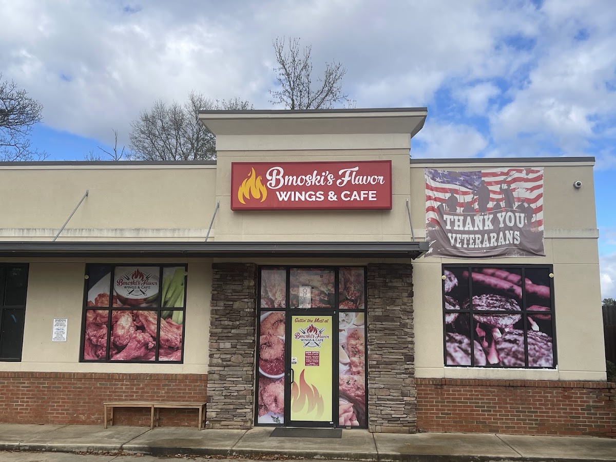 Bmoski's Flavor Wings & Cafe